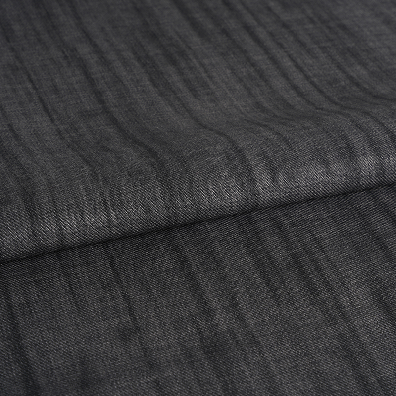 170D LORIS RANDTRYCK