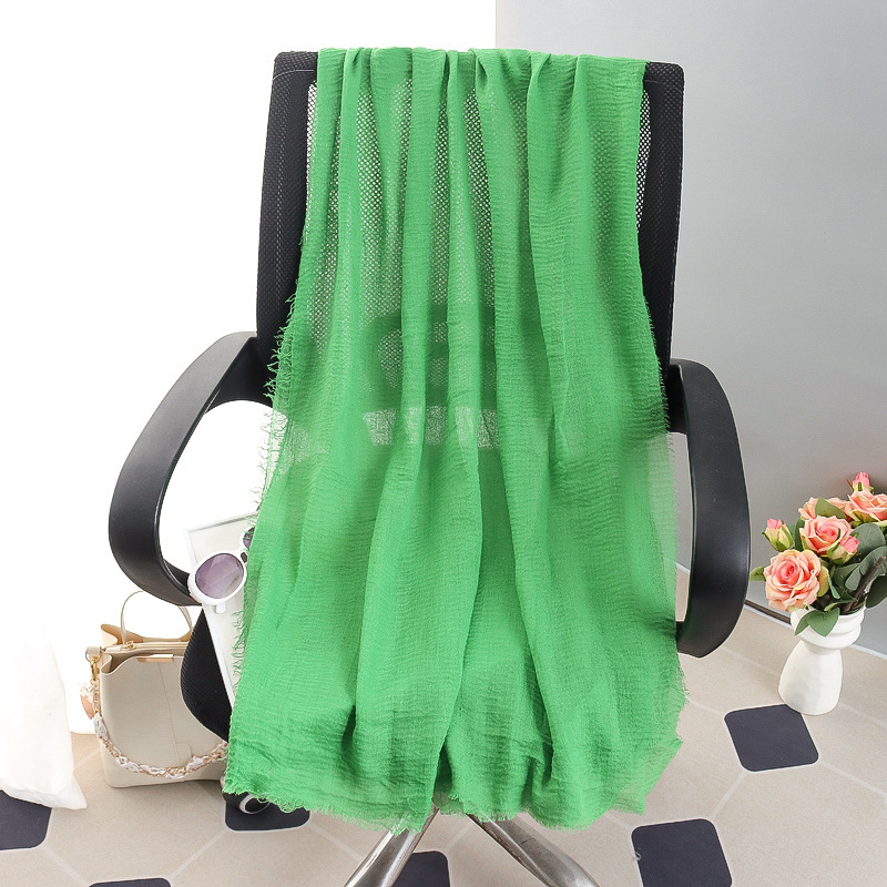 G245 Mjuk och andas Voile Hijab