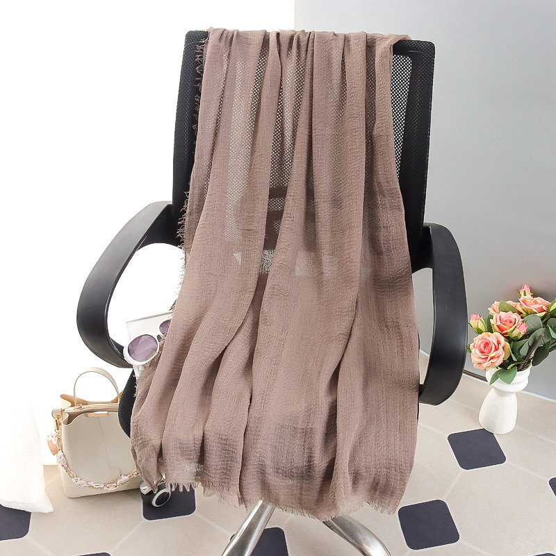 G245 Mjuk och andas Voile Hijab