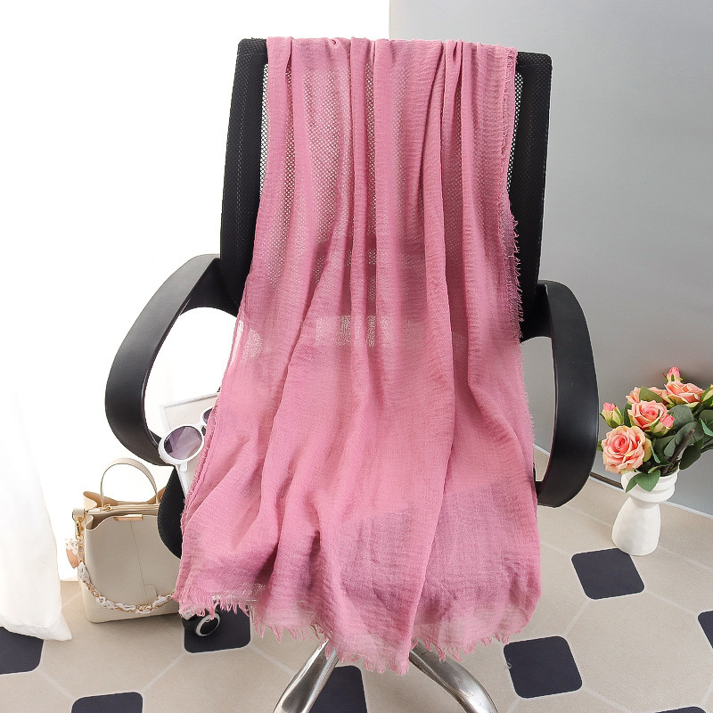 G245 Mjuk och andas Voile Hijab