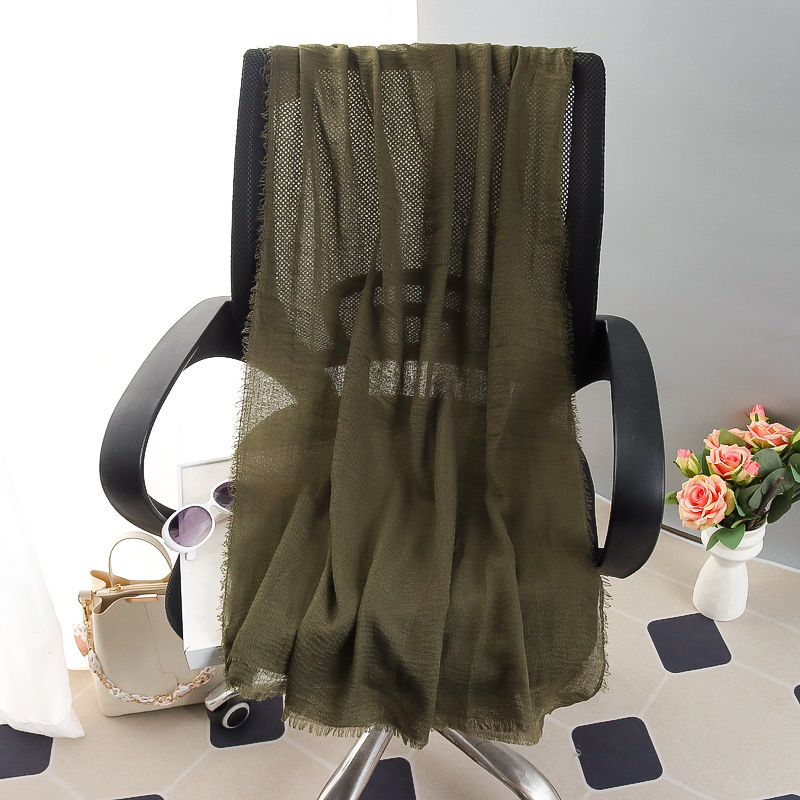 G245 Mjuk och andas Voile Hijab