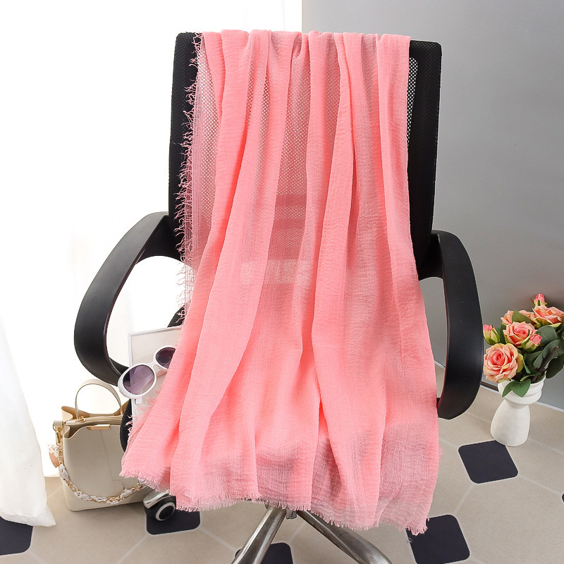 G245 Mjuk och andas Voile Hijab