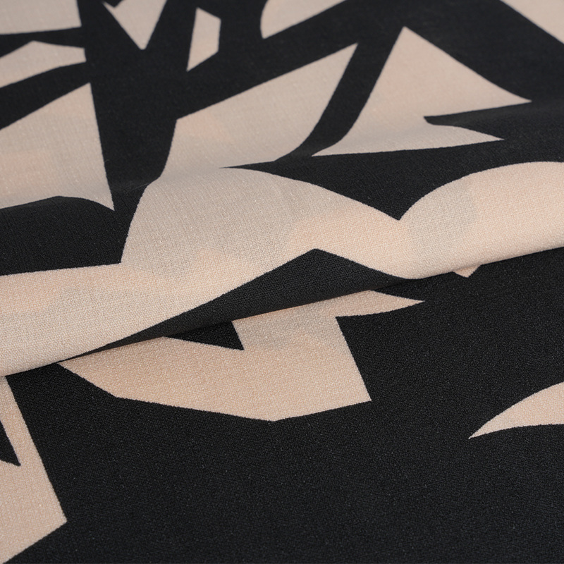 5068 Linglong hampa rosa och svart tryckt tyg